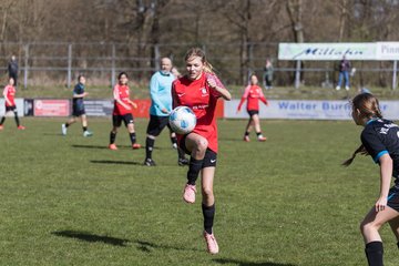 Bild 369 - wBJ VfL Pinneberg - Waldd�rfer SV : Ergebnis: 5:0